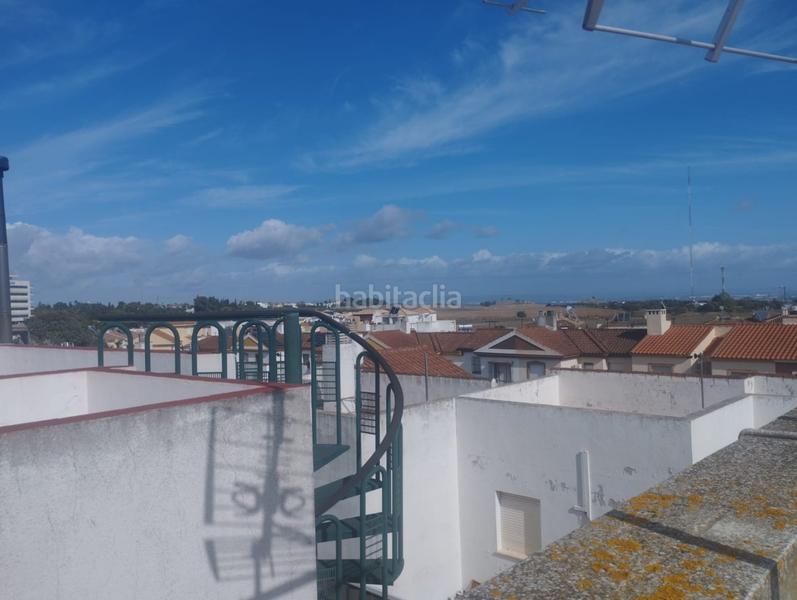 Foto e094055c-7a71-4193-8538-00baac69aa00. Maison avec parking dans Castilleja de la Cuesta