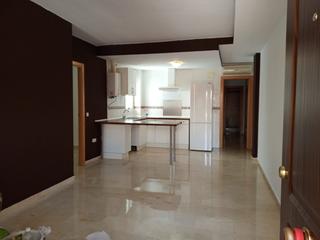 Appartement à Coria del Río. Oportunidad piso en coria del rio junto al rio