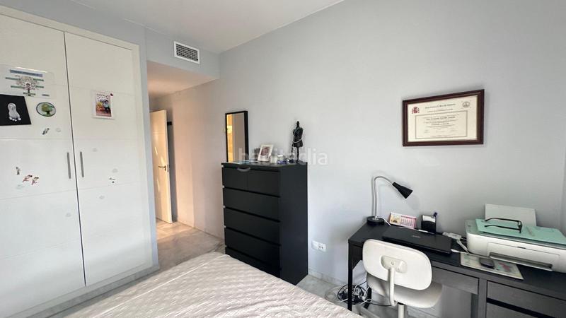 Foto 254de00a-0e1c-4d87-a26e-9768e062d55d. Pis amb aparcament a Bellavista Sevilla