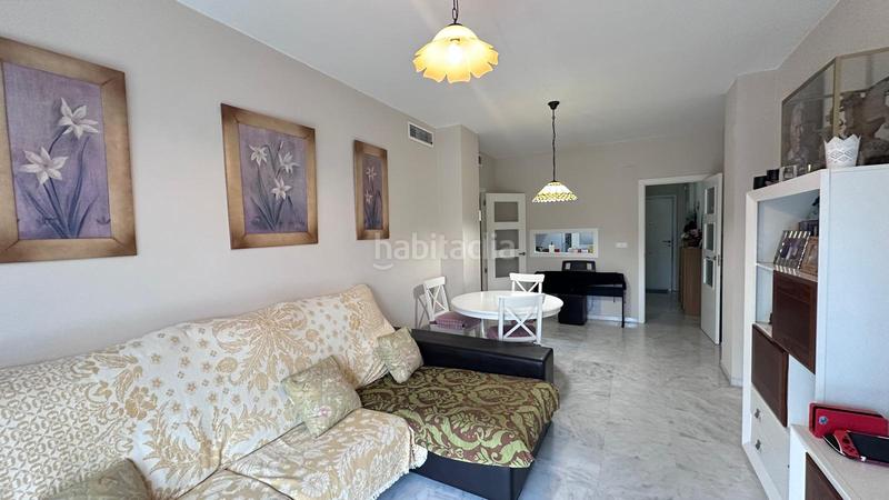 Foto 989b9c17-7157-4d3b-9a44-e016f9e17e39. Pis amb aparcament a Bellavista Sevilla