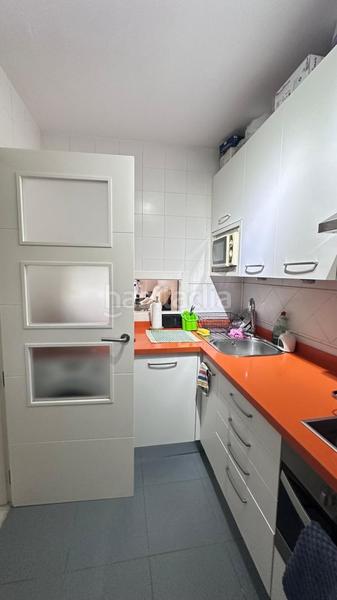 Foto a93afed5-ca22-47d4-a751-53323760dacd. Pis amb aparcament a Bellavista Sevilla