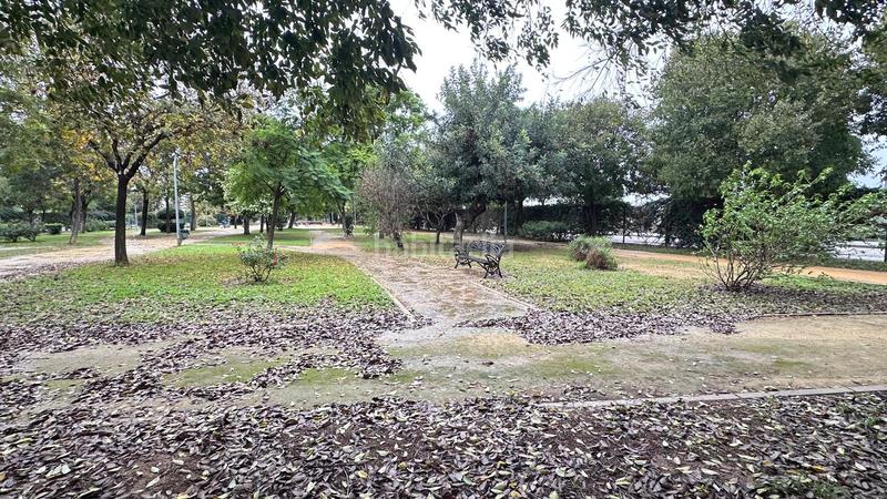 Foto cf1dc5eb-141c-45da-b306-ffe7d83f1b22. Pis amb aparcament a Bellavista Sevilla