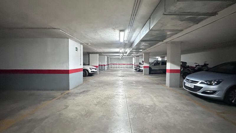 Foto f8f1349e-a6f7-4476-aaf7-86588f0a6e0b. Pis amb aparcament a Bellavista Sevilla