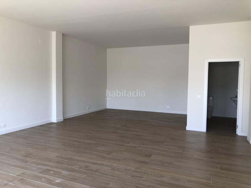 Foto edabc8d7-a7d2-4308-ab31-ce688930d902. Affitto locale commerciale in Torreblanca Sevilla