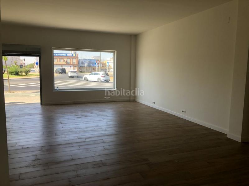 Foto 796f2169-99bd-45e5-8204-eba3d155c4ce. Lloguer local comercial a Torreblanca Sevilla