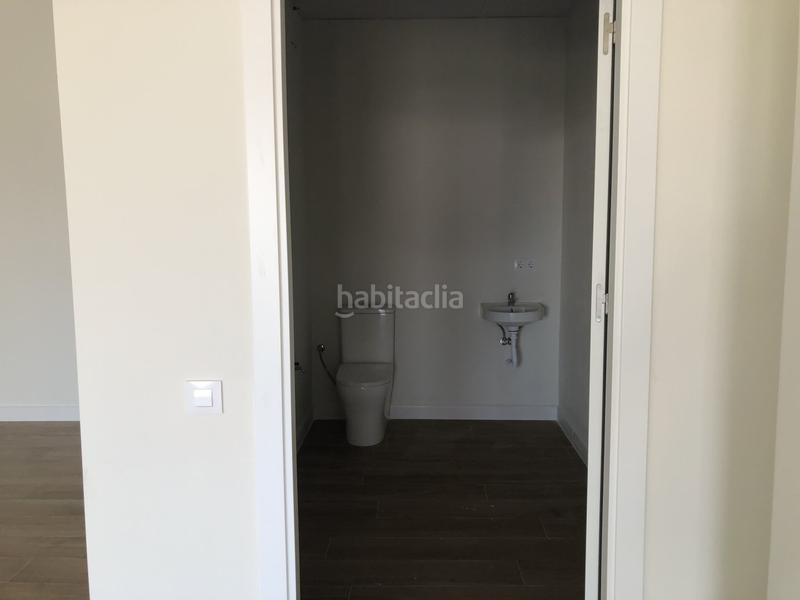 Foto a38d6da4-ef20-4a87-8672-3e2a4b6573be. Miete geschäftsraum in Torreblanca Sevilla