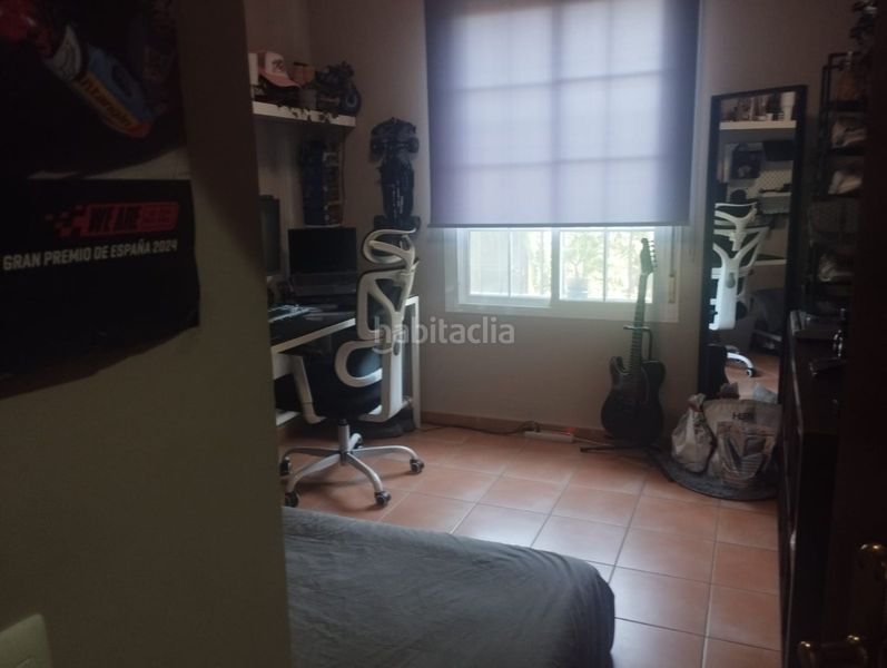 Foto 31d45549-1135-4165-a0f1-238ae1f9ecf7. Xalet amb calefacció aparcament piscina a Zona Universitaria Bormujos