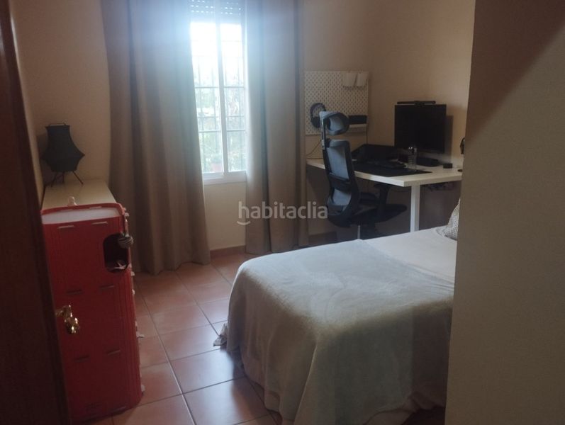 Foto 37e2fe28-4db2-49ed-b7b6-ee1eb561b0a5. Xalet amb calefacció aparcament piscina a Zona Universitaria Bormujos