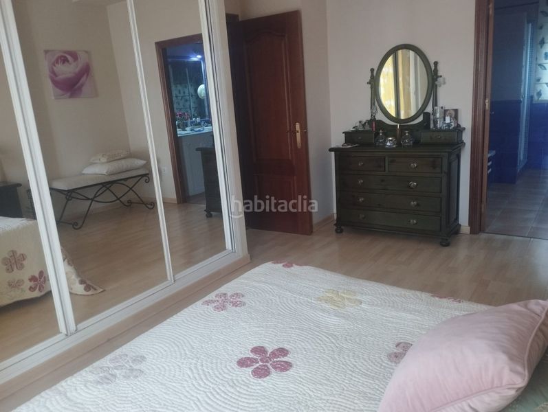 Foto 40541311-c98f-4505-9f0a-82e28ea6adc0. Xalet amb calefacció aparcament piscina a Zona Universitaria Bormujos