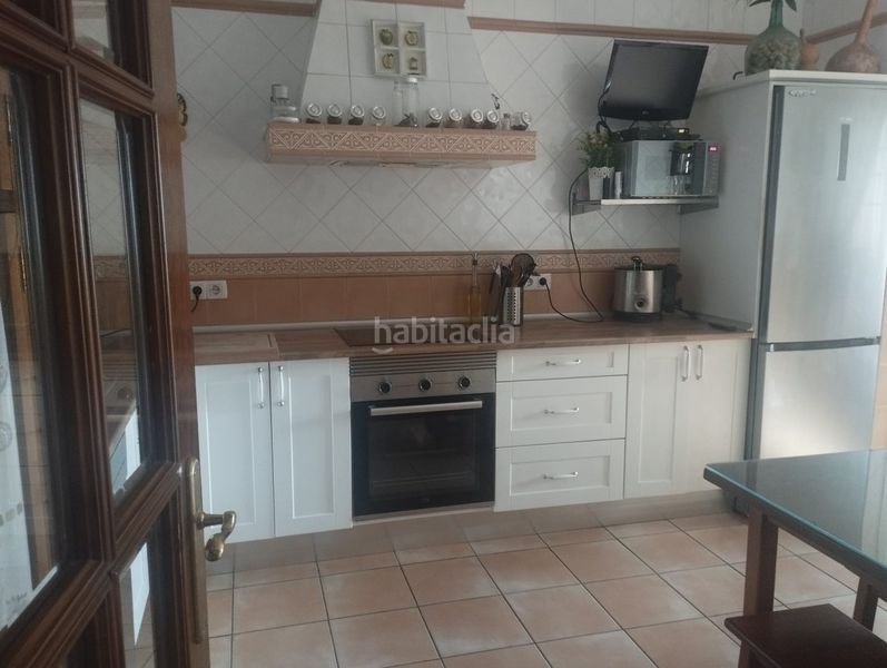 Foto 48fbdbc3-a798-4fdf-9b3b-ce788b71d036. Xalet amb calefacció aparcament piscina a Zona Universitaria Bormujos