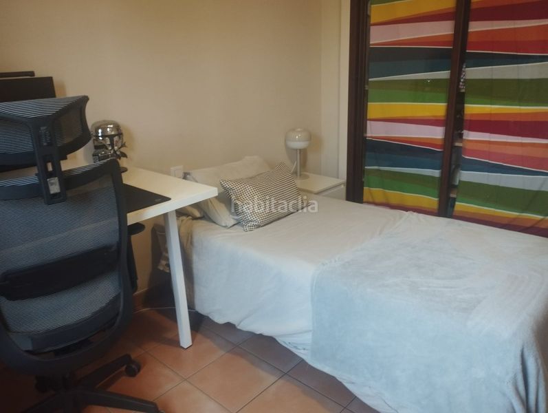 Foto c10be251-664f-4941-8139-62cafc36c356. Xalet amb calefacció aparcament piscina a Zona Universitaria Bormujos