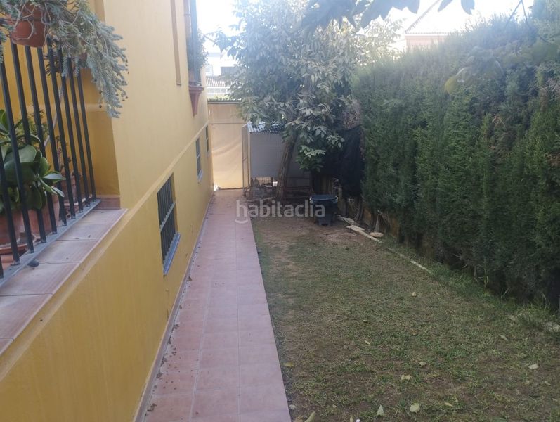 Foto e1a9c42c-1d3b-46b5-aa03-fef8936eeca6. Xalet amb calefacció aparcament piscina a Zona Universitaria Bormujos