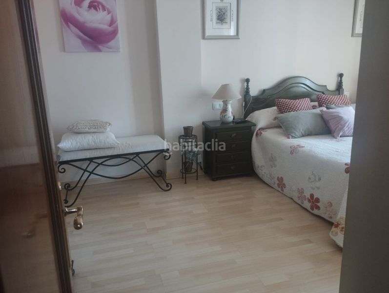 Foto ecec81cf-bbf4-4184-8835-bcd2172defff. Xalet amb calefacció aparcament piscina a Zona Universitaria Bormujos