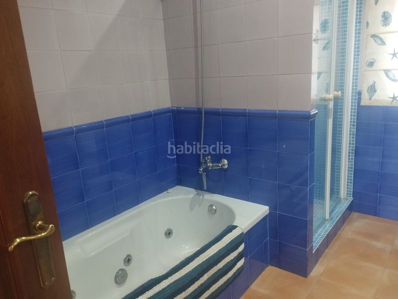 Foto ff25b0aa-94fc-4551-a6a3-e7bbcc3f26c0. Xalet amb calefacció aparcament piscina a Zona Universitaria Bormujos