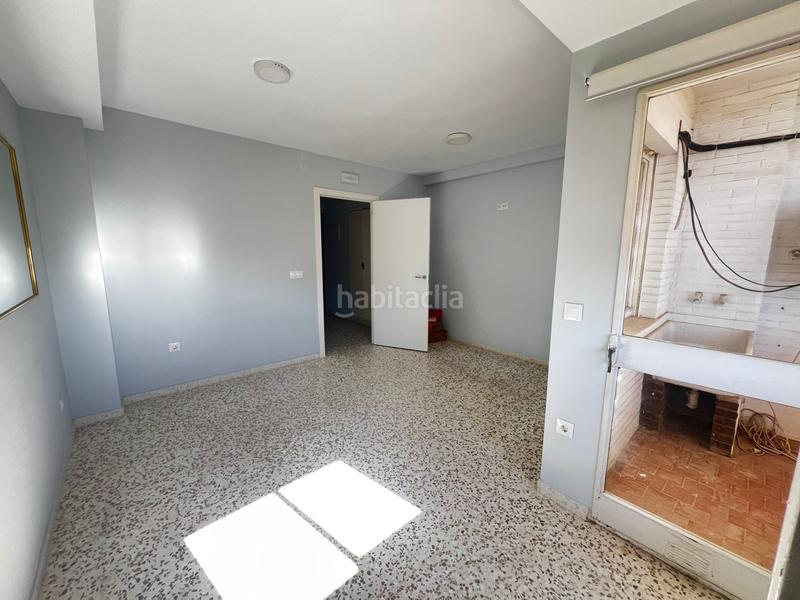 Foto 342de59f-9cf2-4b75-81a5-40d8d92c8810. Appartamento con riscaldamento parcheggio piscina in Tomares