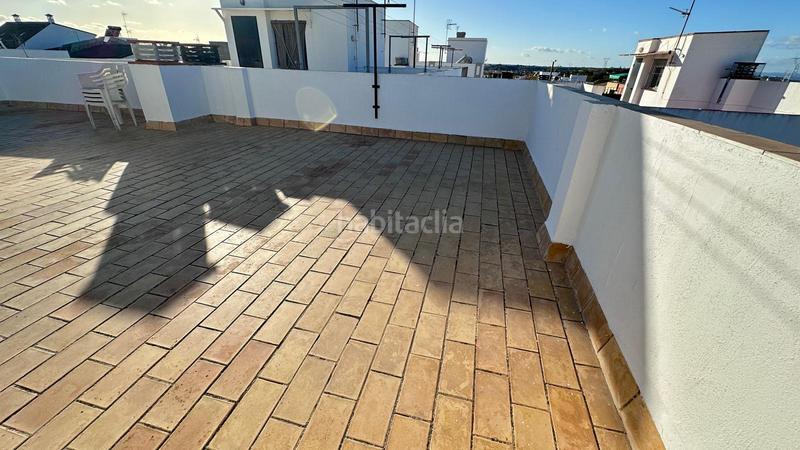 Foto 03efbb32-24e7-4b6e-9d11-8813e3df0028. Semi detached house with parking pool in Valencina de la Concepción