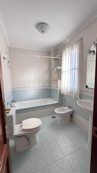 Foto 2cb220b7-7121-488d-9ad7-c043294b1eb9. Semi detached house with parking pool in Valencina de la Concepción