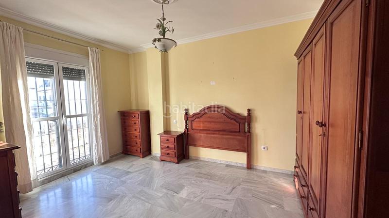 Foto 682ed2a5-9f87-48ec-90cb-dfc7af1d7d01. Semi detached house with parking pool in Valencina de la Concepción