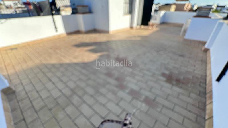 Foto 968eac78-8ee6-4d2d-8a16-a580824a3b00. Semi detached house with parking pool in Valencina de la Concepción