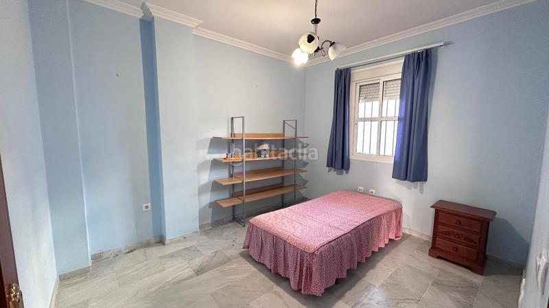 Foto bbfd6875-bafb-49b8-9f05-44c3ba2c219c. Semi detached house with parking pool in Valencina de la Concepción