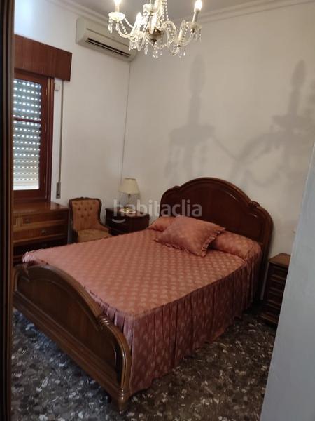 Foto aecae904-559b-41b8-98e3-166e3d9198a4. Casa adossada amb calefacció a Olivares