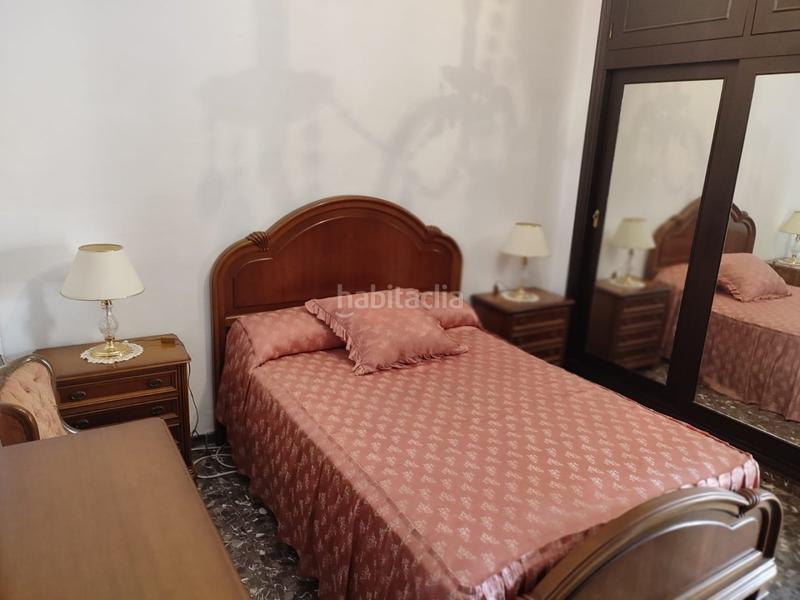 Foto c613af71-dce7-43a0-9135-5e1fe7b9b3a0. Casa adossada amb calefacció a Olivares