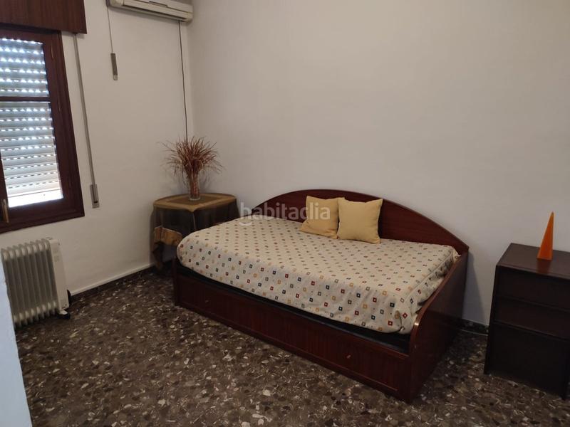 Foto d57442e7-b5b3-497f-a469-1f4d3185c926. Casa adossada amb calefacció a Olivares