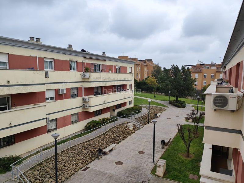 Foto 1be476eb-6dcd-47d7-a451-ce5da59873e2. Pis amb aparcament a Aljamar Tomares