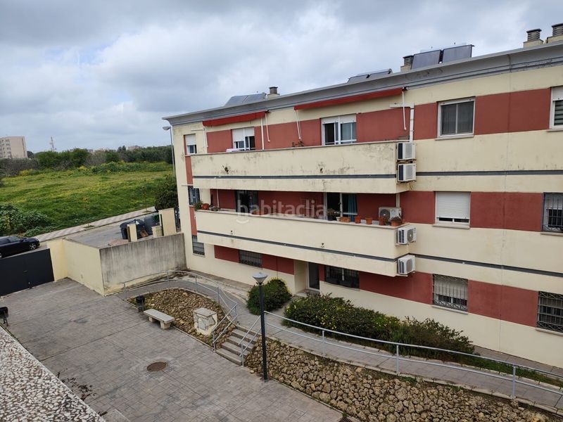 Foto 658c791d-a349-4347-87ef-2e292961ce8e. Pis amb aparcament a Aljamar Tomares