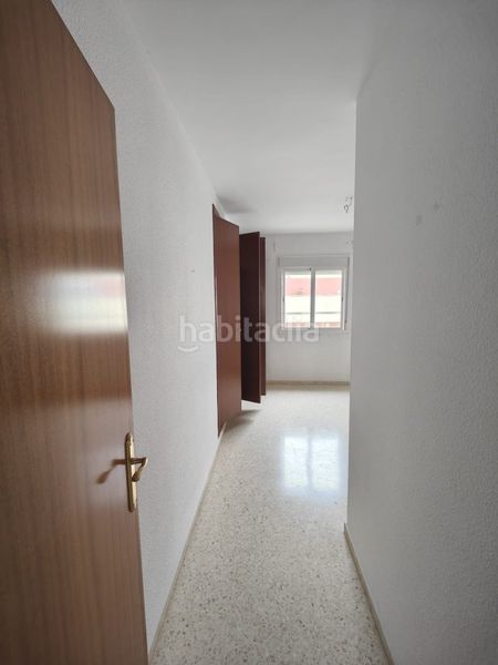 Foto dd5b7ae8-e7ca-4a0d-ad78-64bbb69a1058. Pis amb aparcament a Aljamar Tomares