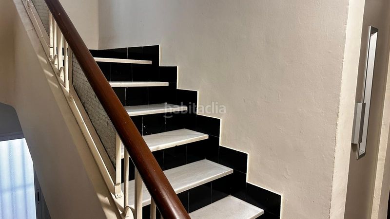 Foto abe7c359-7817-44f3-a96d-a86d17255167. Pis amb calefacció a Los Remedios Sevilla