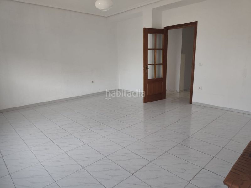 Foto f0811b36-84d6-4a57-8920-64b2126d434f. Pis amb calefacció a Las Almenas Tomares