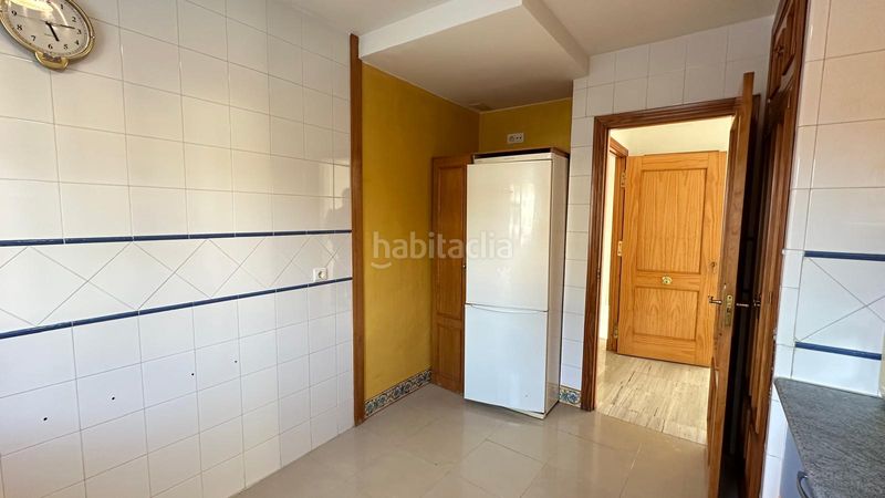 Foto b8d0f2ee-ae73-44db-ba03-ed9e76cec151. Dúplex a Coria del Río