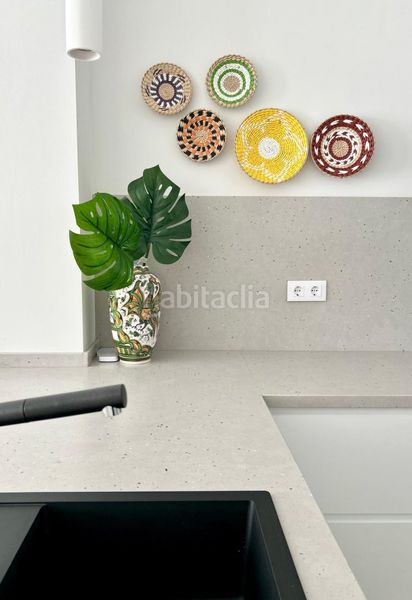 Foto 9f32e8a4-f990-4bcf-98f3-87ec75039c17. Pis amb calefacció a Barrio del Nervión Sevilla