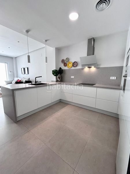 Foto b830dec6-03f0-4a1b-85ec-7a3483393797. Pis amb calefacció a Barrio del Nervión Sevilla