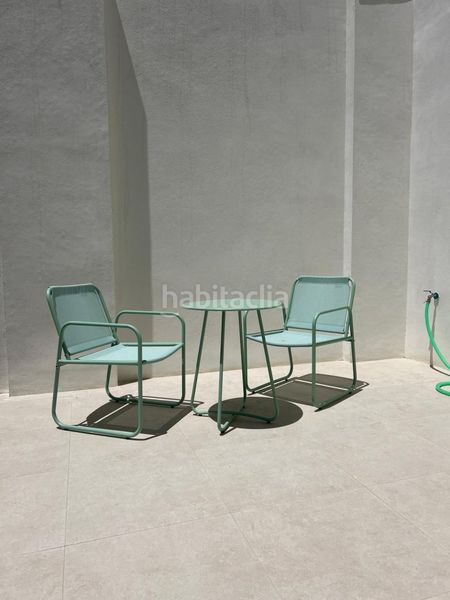 Foto dfc72d16-5fcd-43da-8605-977a7e640c1a. Pis amb calefacció a Barrio del Nervión Sevilla