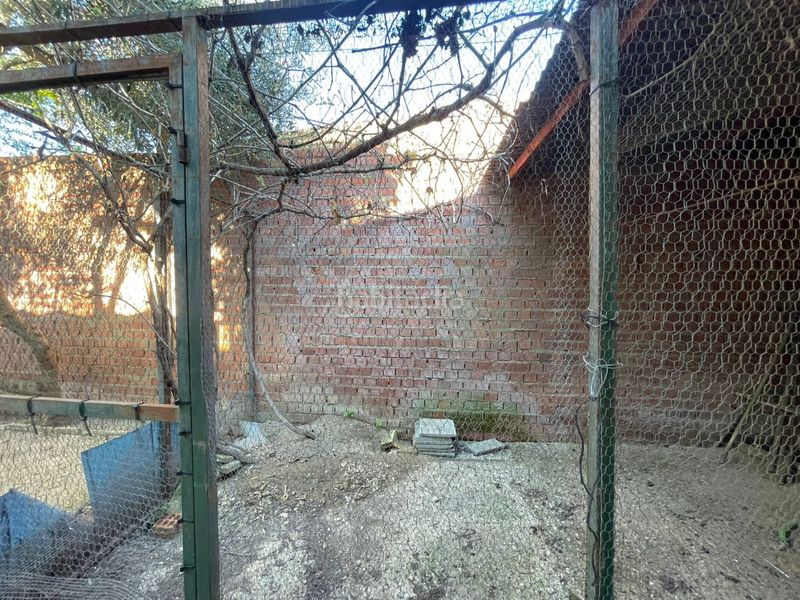 Foto 820f6166-19a8-4c16-885a-f766373cb270. Casa adossada amb aparcament a Pilas