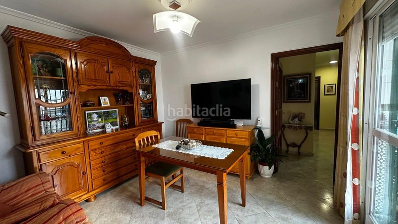 Foto 6072d249-82a3-4c5c-8a55-622e2e8e9880. Casa adossada amb aparcament a La Cruz Camas