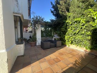 Casa aparellada a Gines. Descubre este espectacular chalet pareado en una de las zonas má