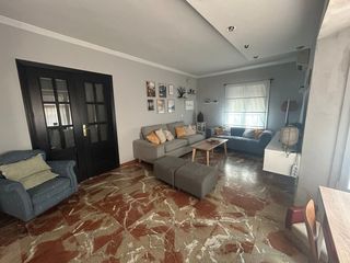 Casa aparellada a Gines