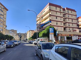 Appartement à Triana Este. En el corazón de triana, junto a la calle san jacinto, piso para