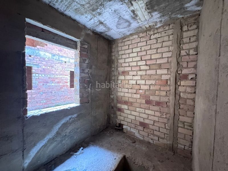 Foto 77ed31da-7be3-4fb0-a820-cd11279b2b71. Edifici a Pilas