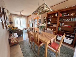 Reihenhaus in Olivares. Casa reformada en olivares con 5 habitaciones, suite, buhardilla