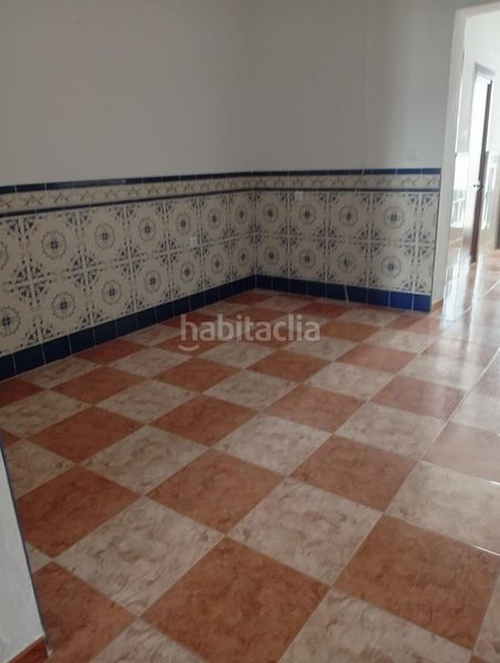 Foto 9259ce8d-0c50-4501-b451-4239e1ece2c9. Casa a Benacazón