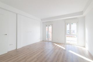 Flat in Pino Montano - Consolación. Espectacular vivienda de obra nueva en planta baja. te presentam