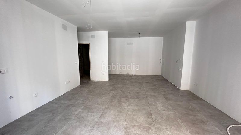 Foto 07f8b868-6379-4ec8-ab3d-73f7878b234f. Edifici a Los Remedios Sevilla