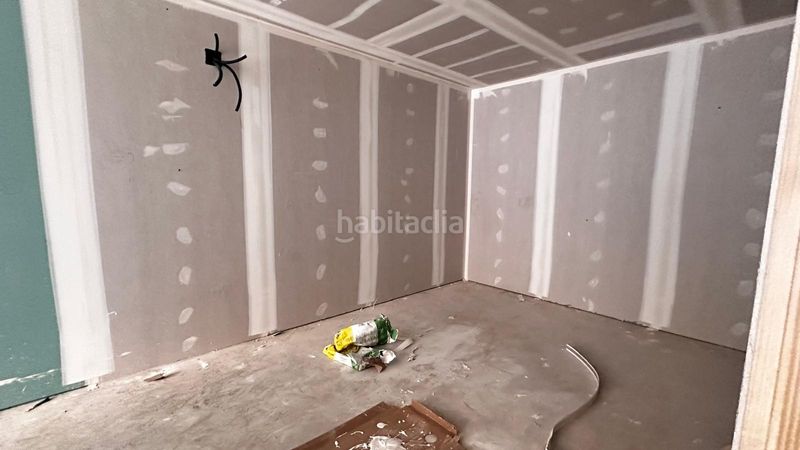 Foto 5c83398f-d8df-49e2-85da-fbf4f4c05db0. Edifici a Los Remedios Sevilla
