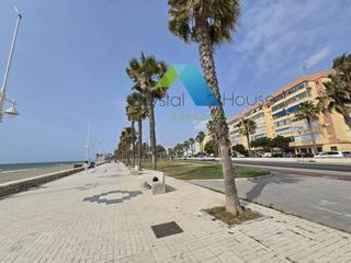 Flat in Parque Ayala - Jardín de la Abadía - Huelín. Oportunidad en huelin