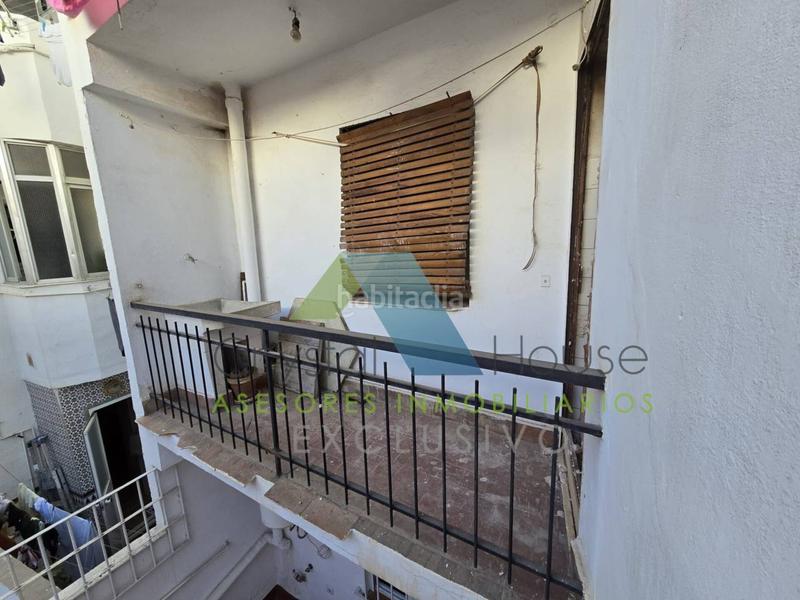 Foto cb60f571-138d-4e79-bf09-780228cdacbc. Piso  a reformar en perchel en Carranque - Haza Cuevas Málaga