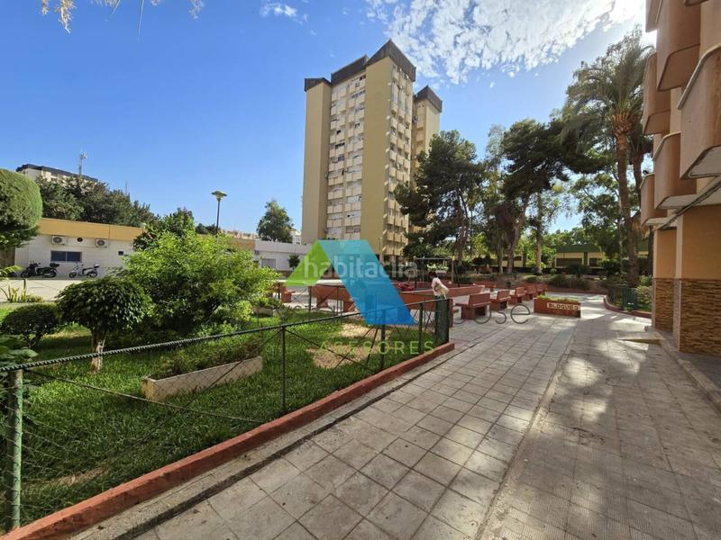 Foto 174c5ad5-0998-41b9-b50d-080ec61c8793. Piso amplio piso con vistas despejadas en carranque en Málaga